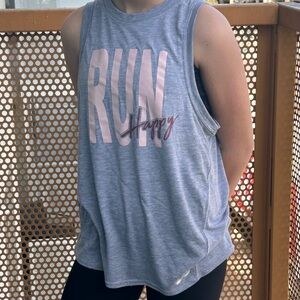 Brooks Run Happy Tank Top Women’s Large Gray Running Athletic Workout Gym Shirt